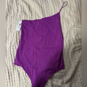 Aritzia one shoulder bodysuit